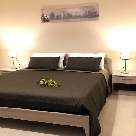 B&B Rossini Весте Екстериор снимка