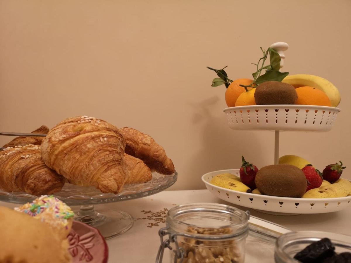 B&B Rossini Весте Екстериор снимка